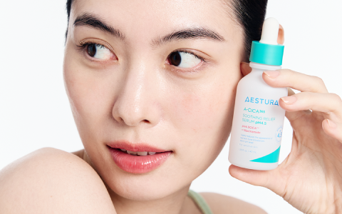 Why Skin Breaks Out and Turns Red During Seasonal Changes — and How to Calm It